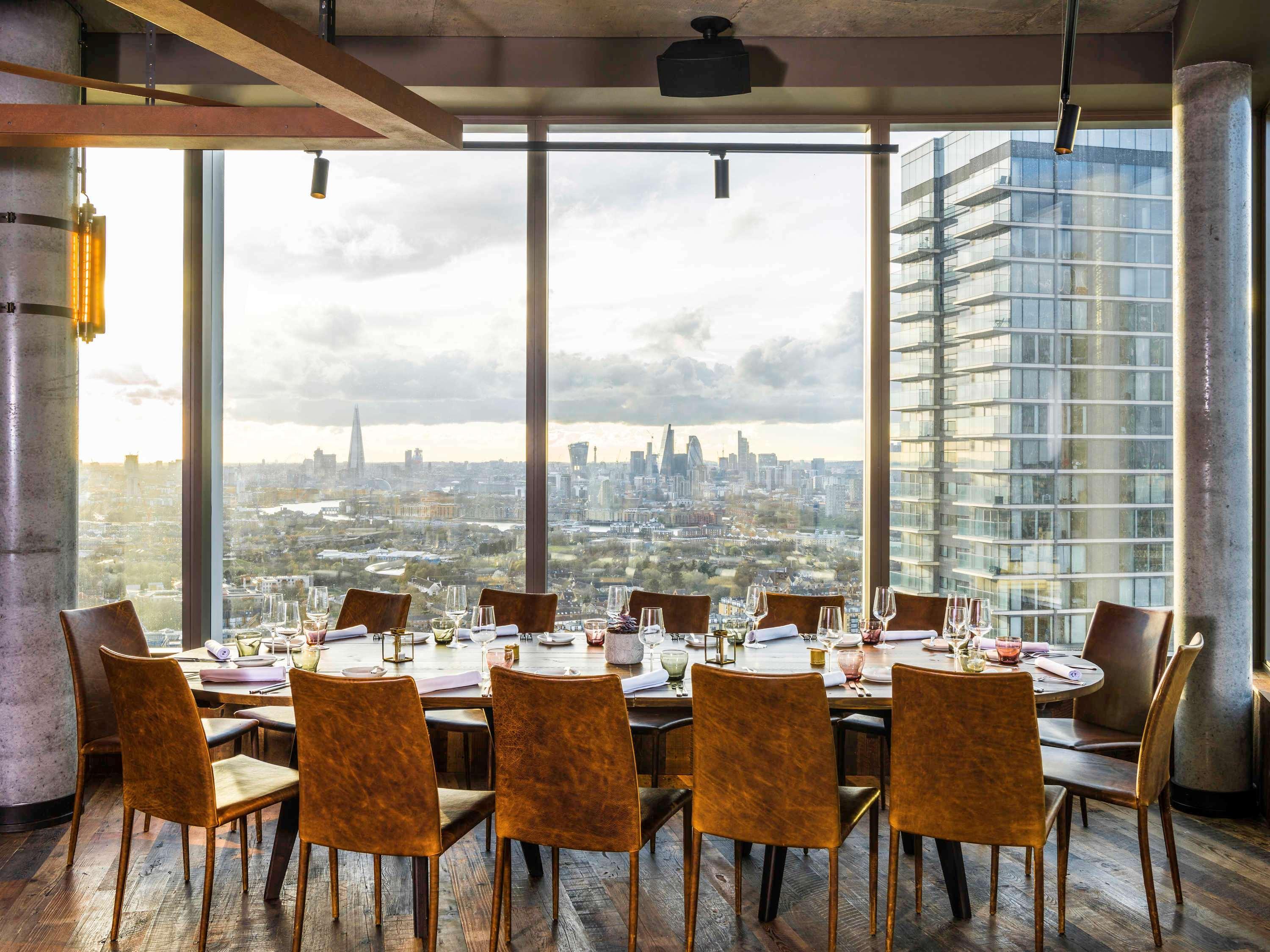 Отель Novotel Canary Wharf Лондон