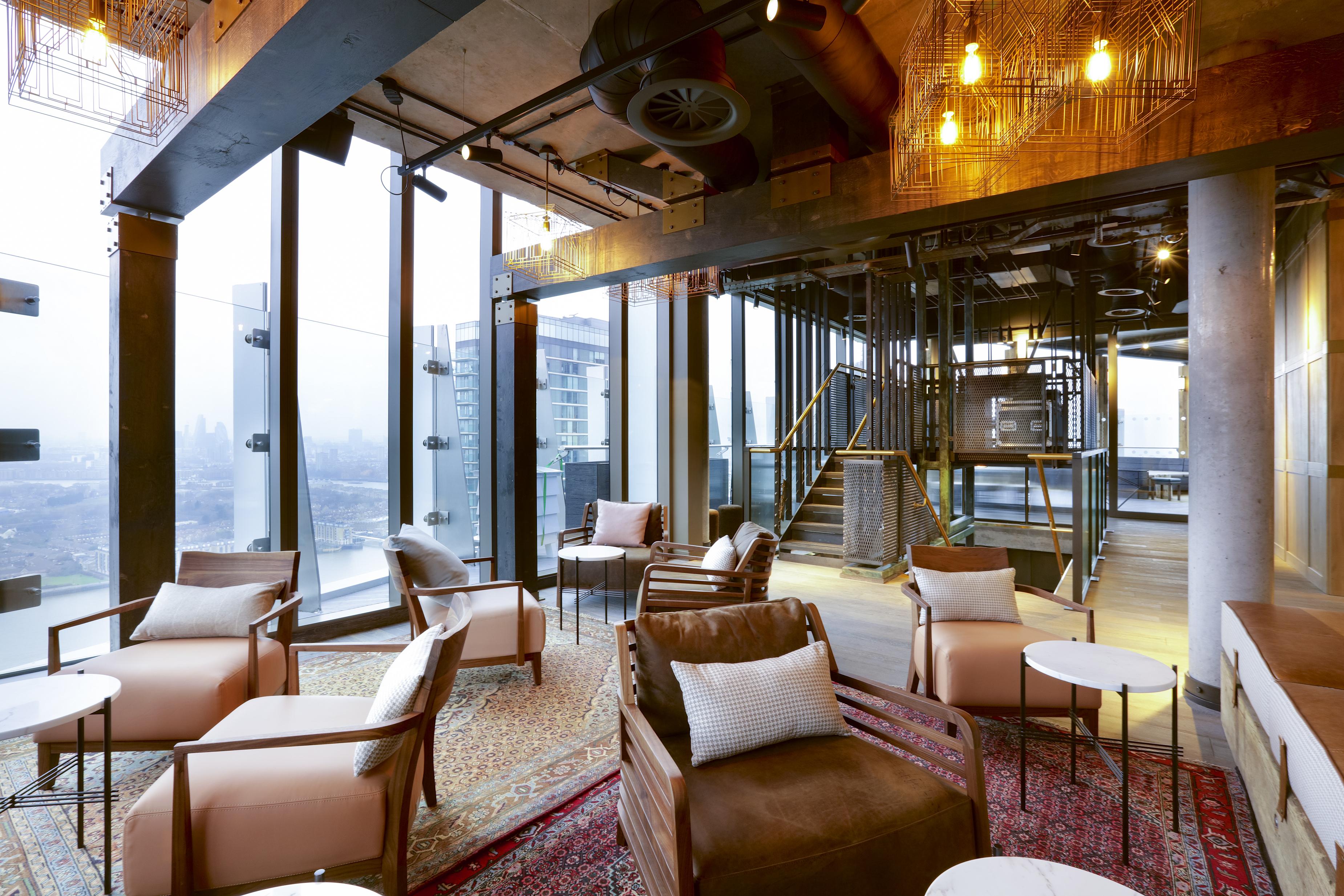 Novotel Canary Wharf Отель Лондон