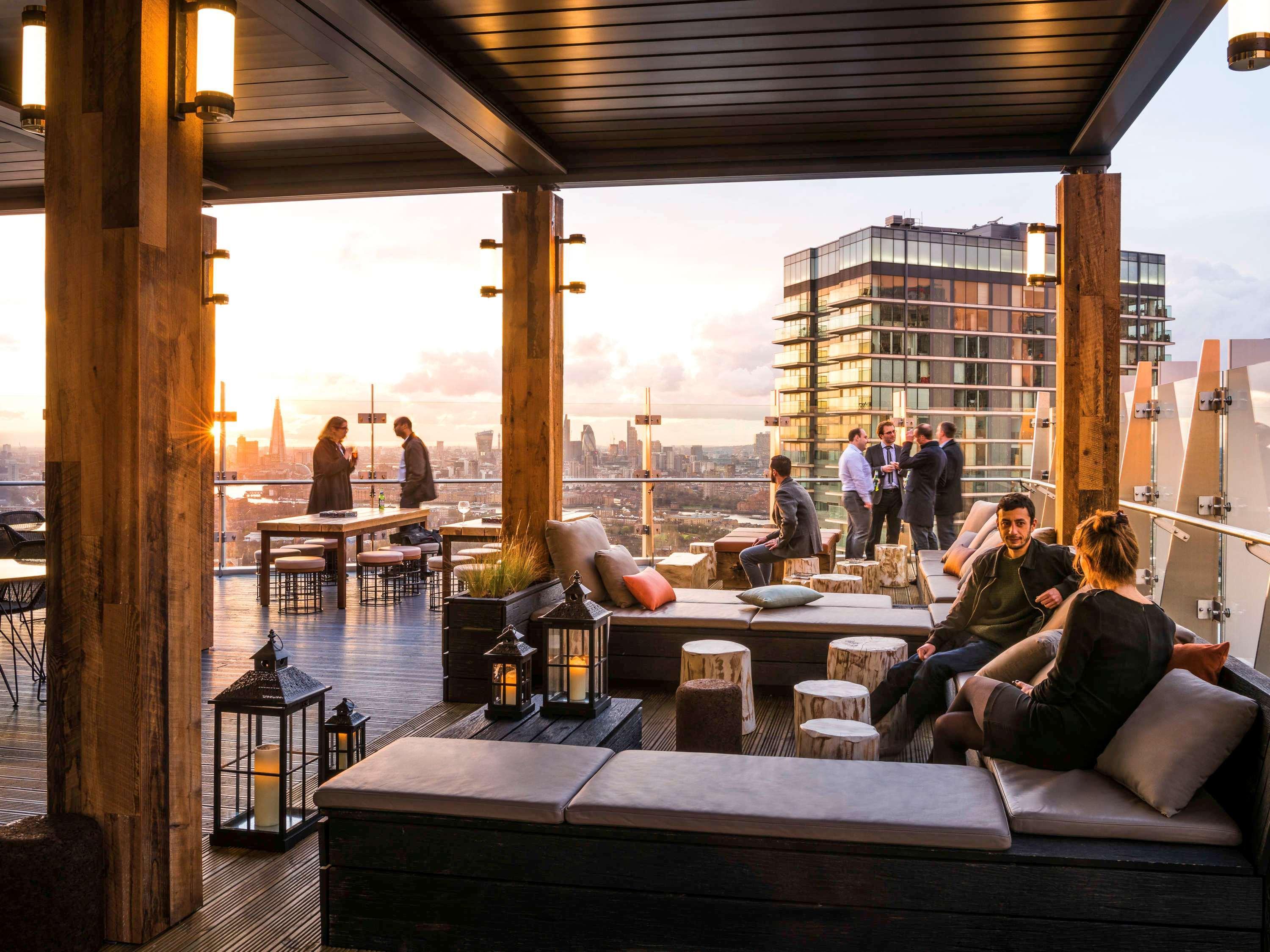 Отель Novotel Canary Wharf Лондон