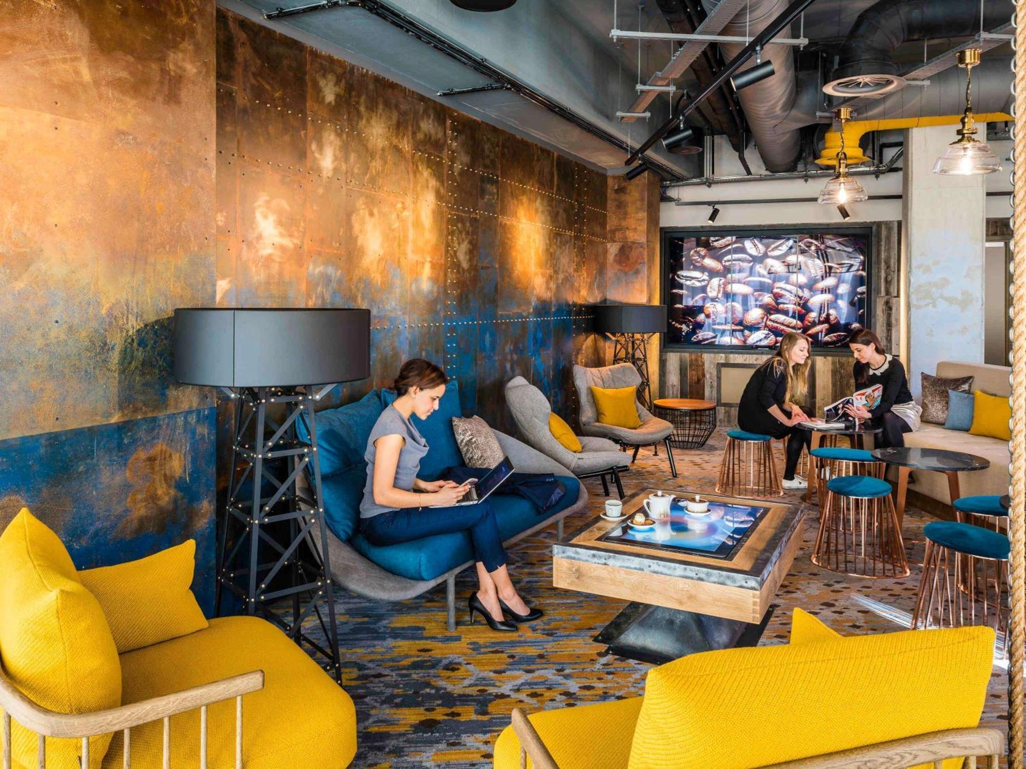 Novotel Canary Wharf 4* Лондон